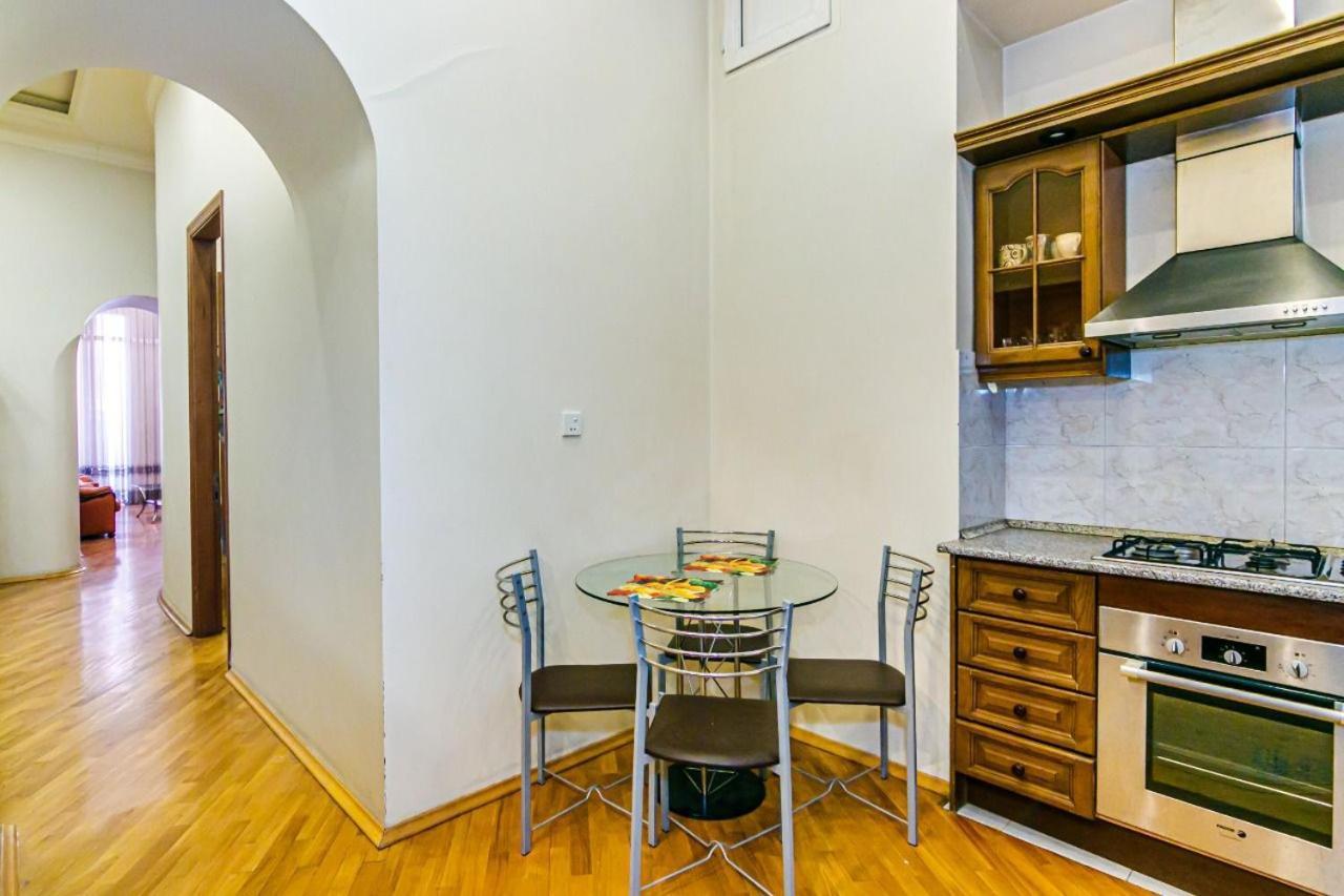 Apartment Ross *